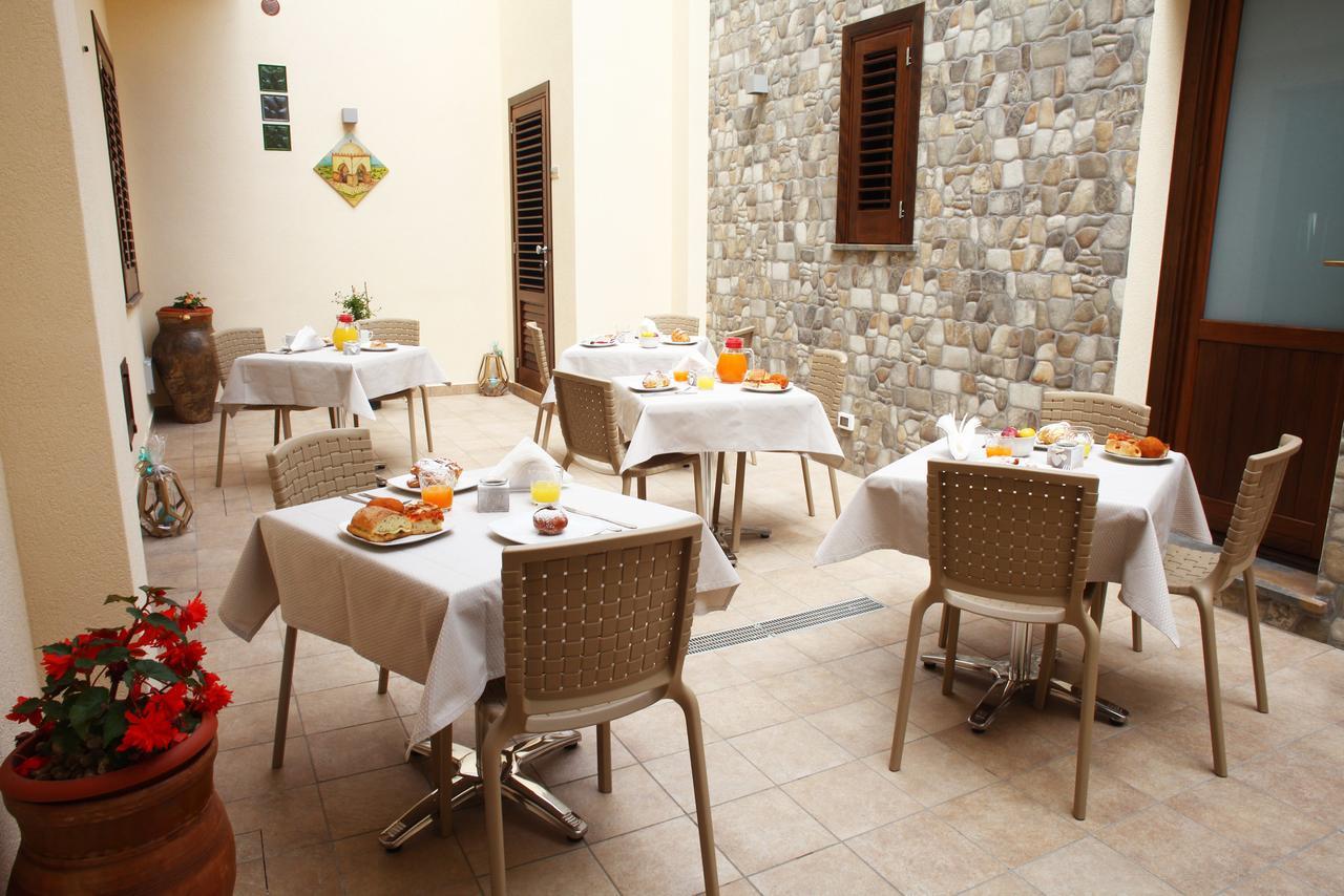 Ninni E Fede San Vito Lo Capo Exteriör bild